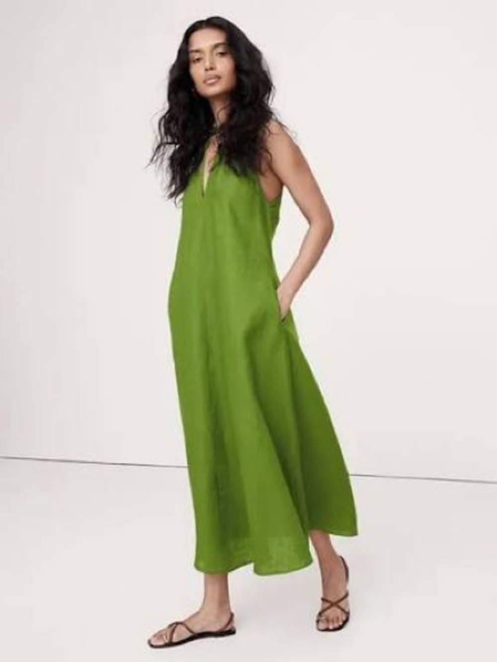 Banana Republic Linen Sleeveless V-Neck Maxi Dress